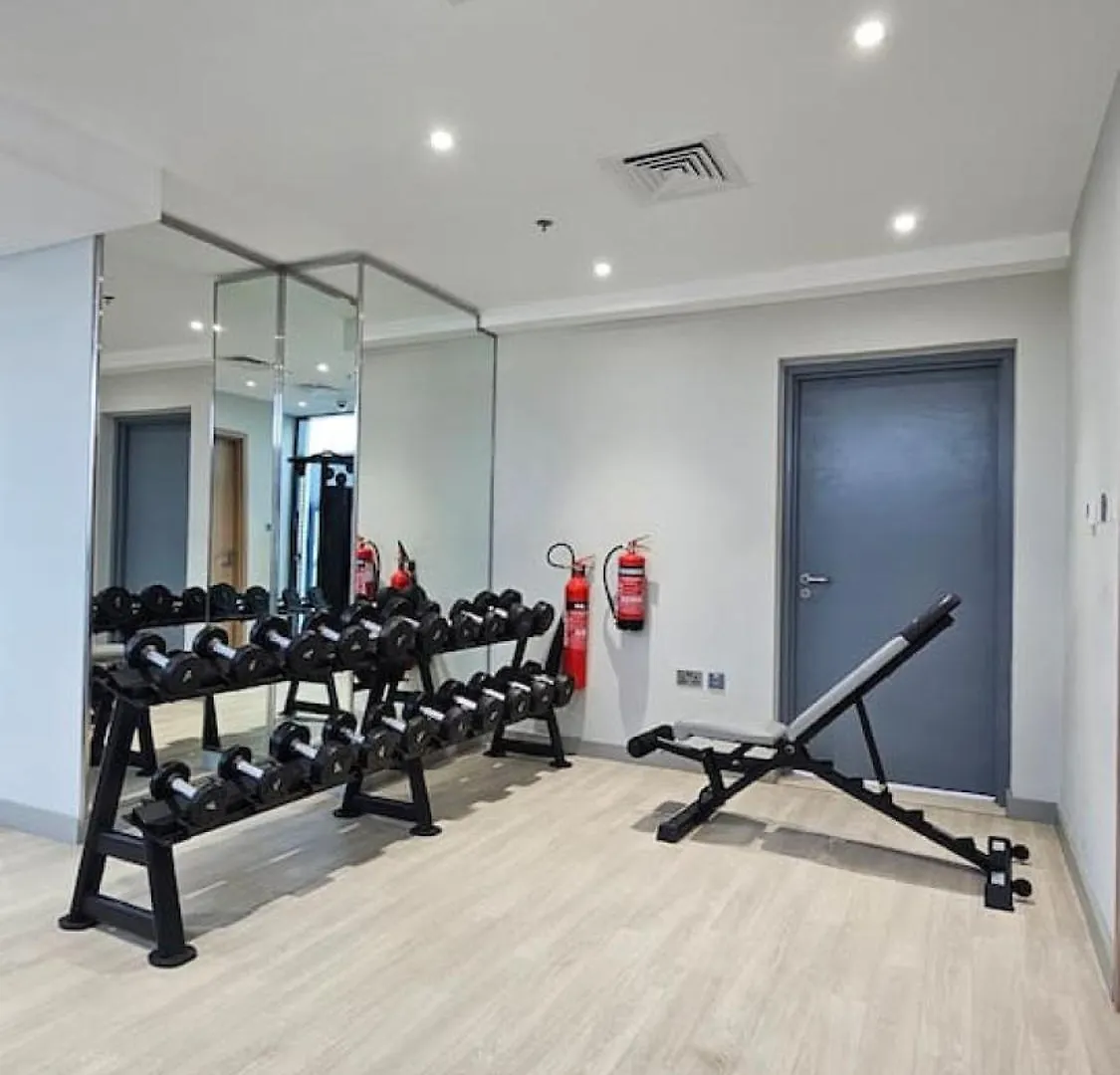 Egate - Dubai - 1 Bedroom 6Th Floor With Pool View- 17-625 公寓